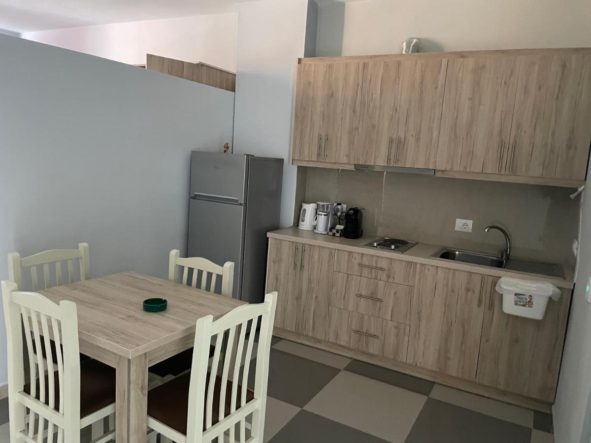 Vitamin Sea Sarandë Eksteriør bilde