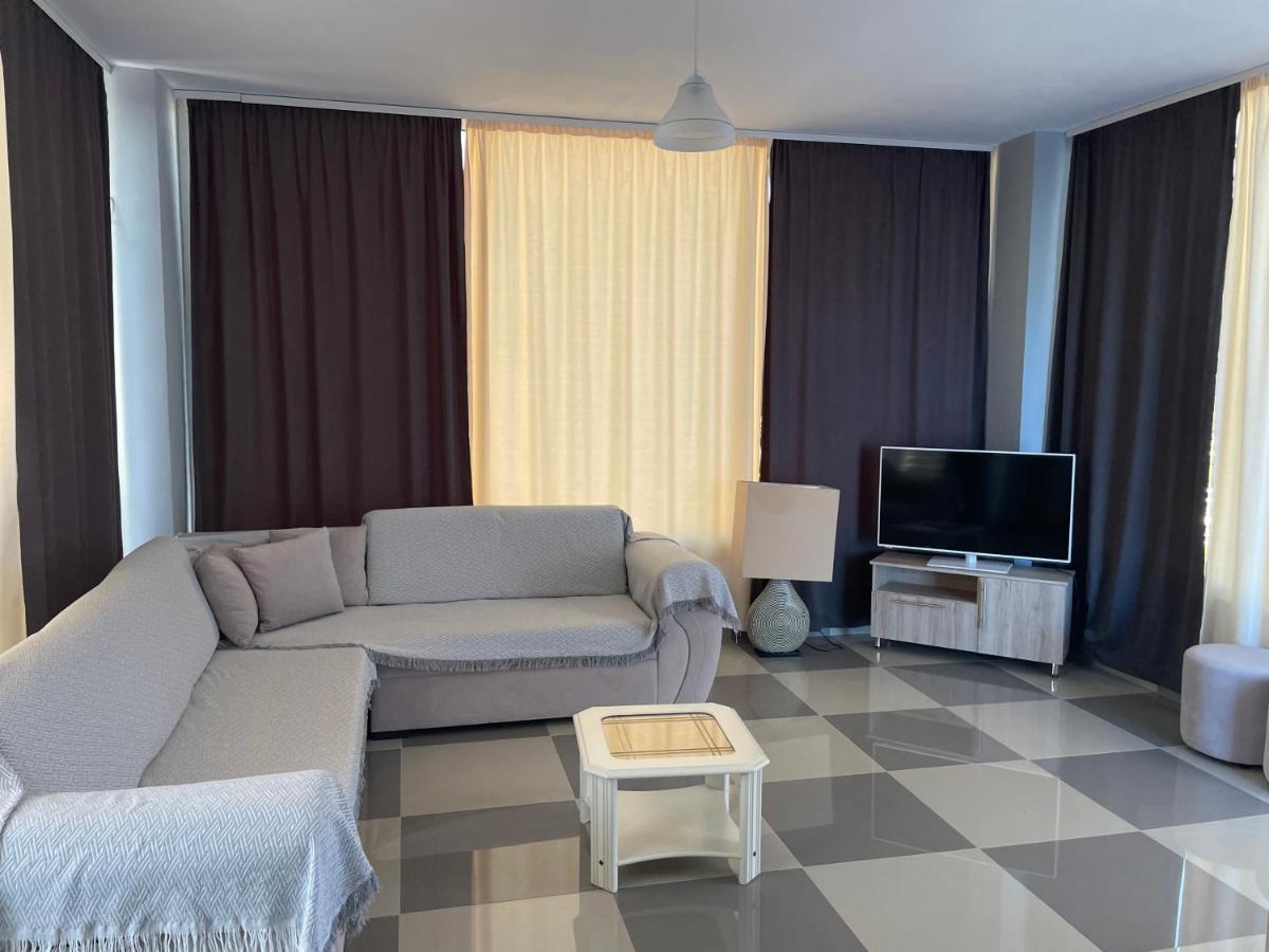 Vitamin Sea Sarandë Eksteriør bilde