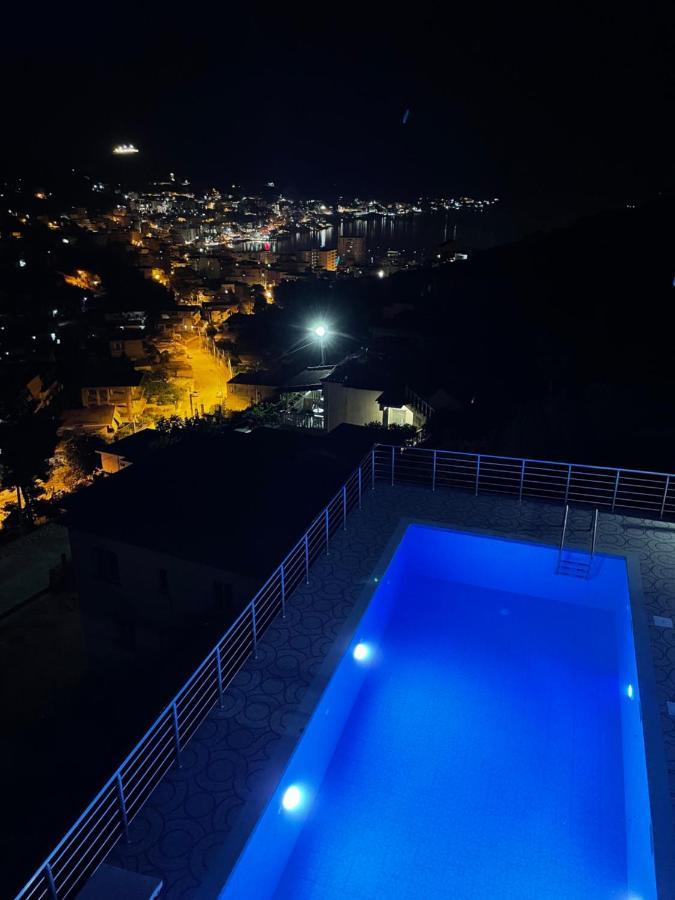 Vitamin Sea Sarandë Eksteriør bilde