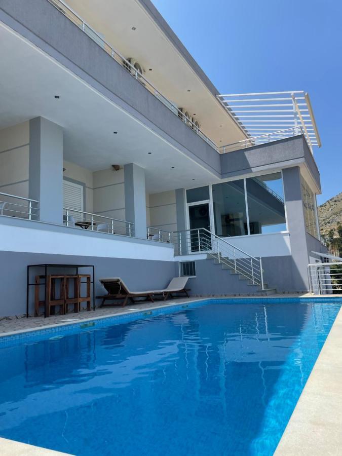 Vitamin Sea Sarandë Eksteriør bilde