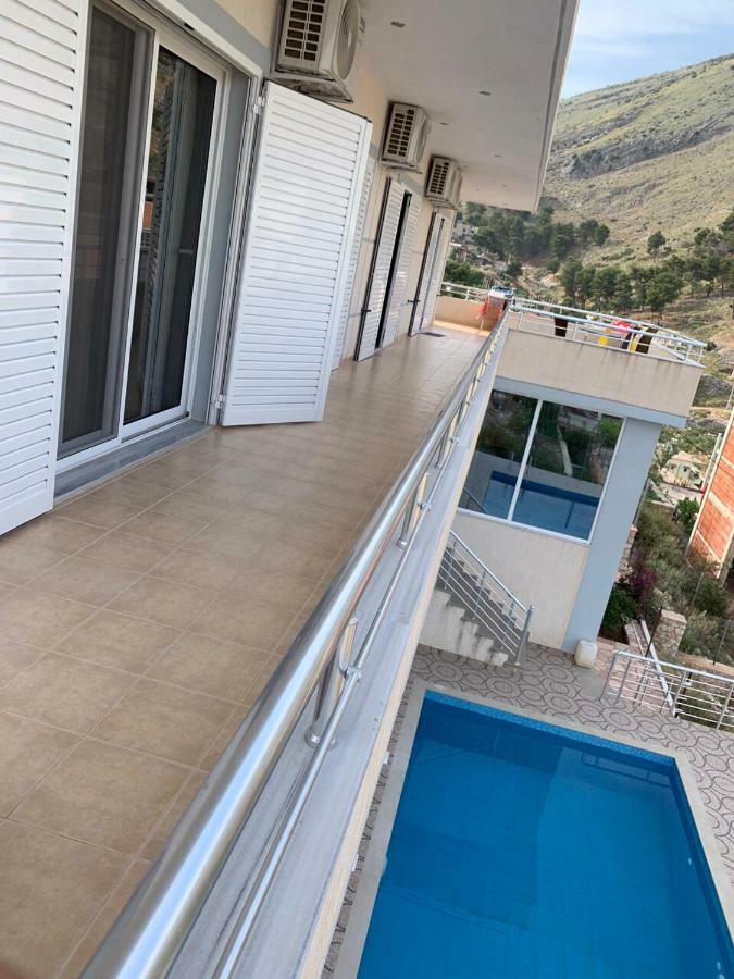Vitamin Sea Sarandë Eksteriør bilde